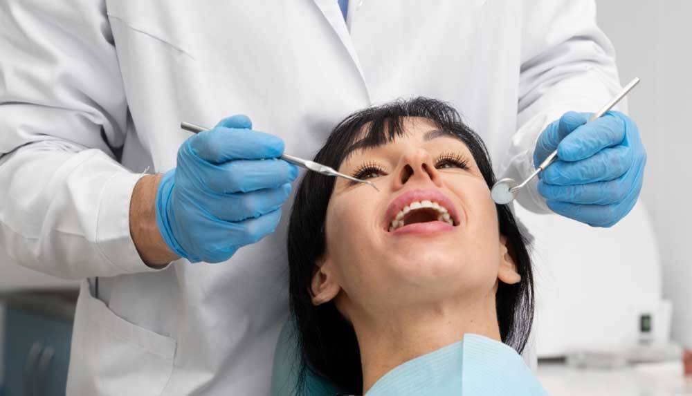 ¿Acudir al dentista sólo cuando duele?  Este error puede costarte más de lo que imaginas    