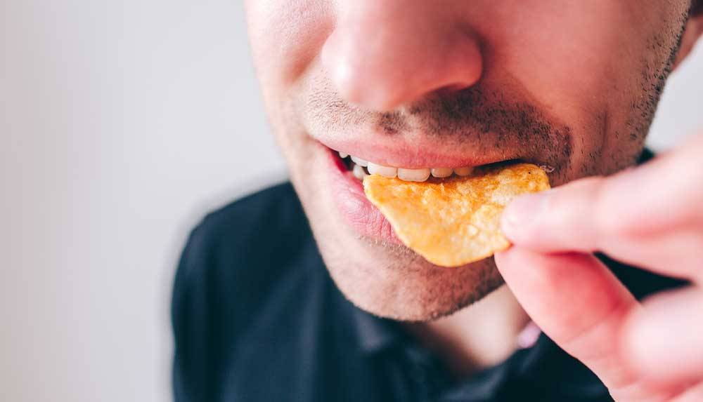 Hábitos alimenticios que dañan los dientes